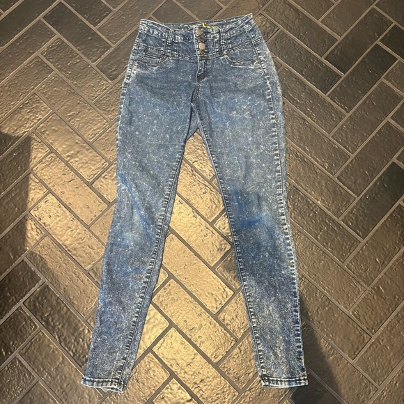 7 For All Mankind Acid Wash Skinny Jeans – Size 26/27 - Picture 1 of 3